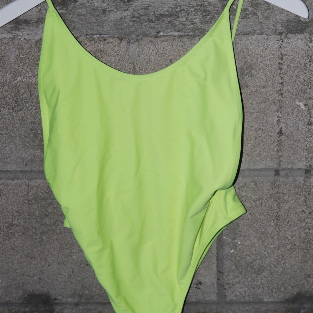 San Lorenzo Yellow One Piece